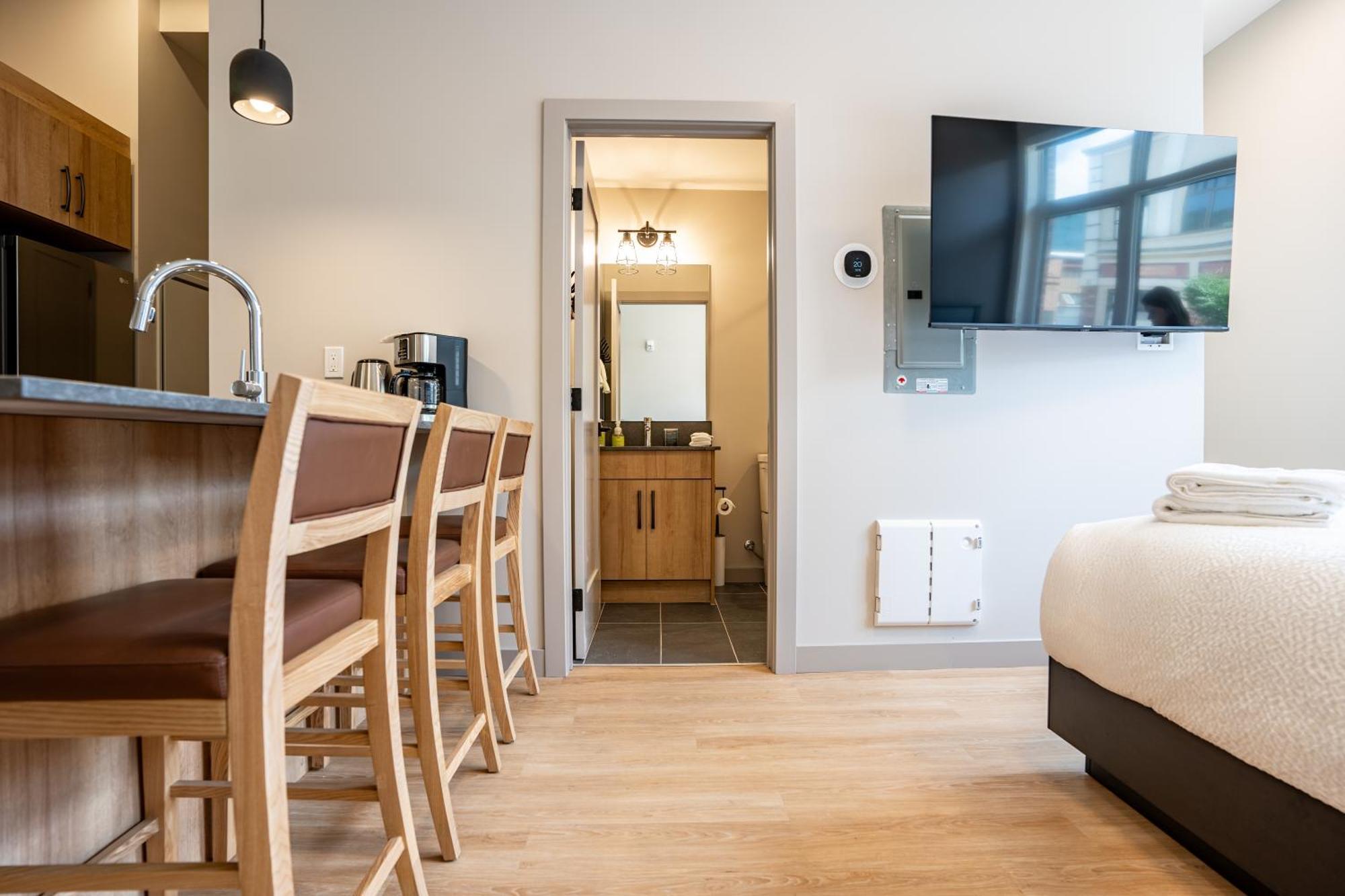 Basecamp Suites Revelstoke Chambre photo