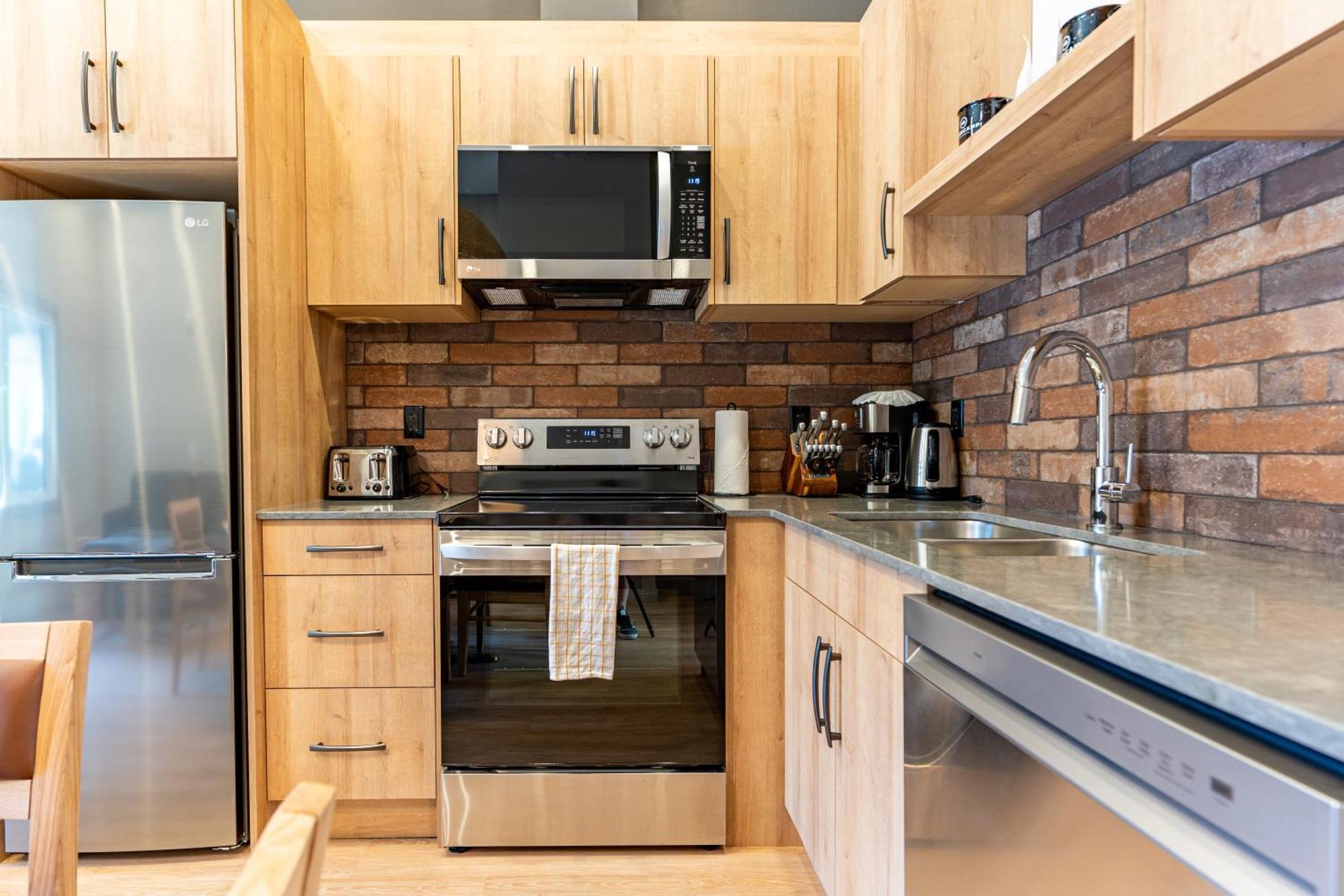 Basecamp Suites Revelstoke Chambre photo