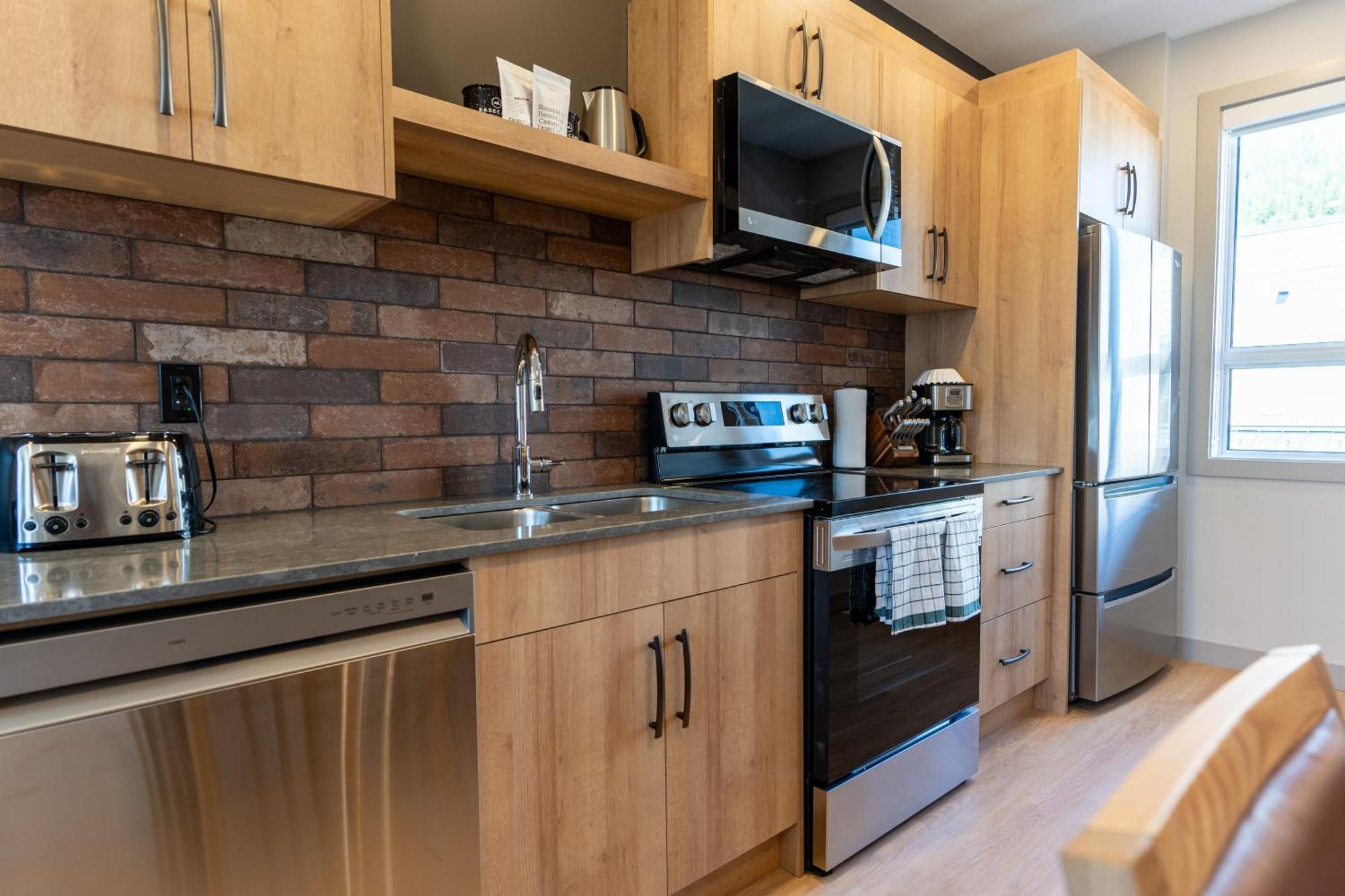 Basecamp Suites Revelstoke Chambre photo